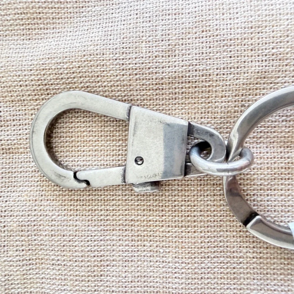 Gucci Marmont Double‎ G Key Chain Aged Palladium Silver Logo 817379 Italy